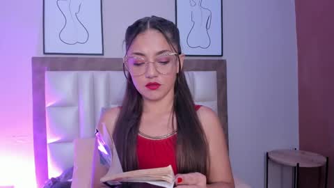 EloiseQuinn online show from September 25, 1:04 pm