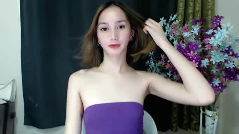 elora_charming online show from January 18, 5:20 am