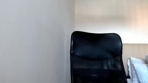 elosocazador online show from January 2, 1:08 pm