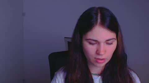 Elsa online show from December 2, 7:27 pm