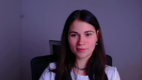 Elsa online show from December 3, 11:02 pm