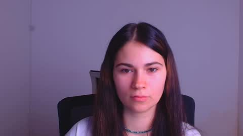 Elsa online show from December 9, 7:18 pm