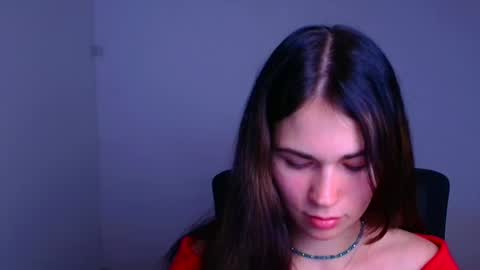 Elsa online show from December 12, 7:59 pm