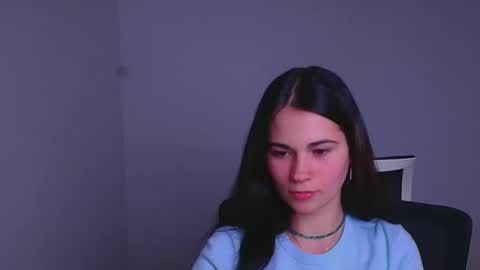 Elsa online show from December 14, 7:46 pm