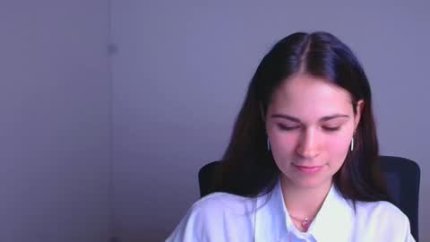 Elsa online show from January 4, 7:23 pm