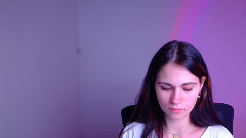 Elsa online show from February 2, 11:00 pm