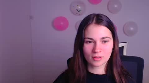 Elsa online show from February 19, 7:59 pm