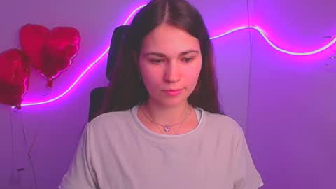 Elsa online show from March 9, 7:37 pm