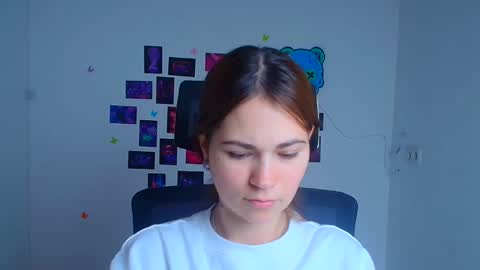 Elsa online show from November 18, 6:51 am