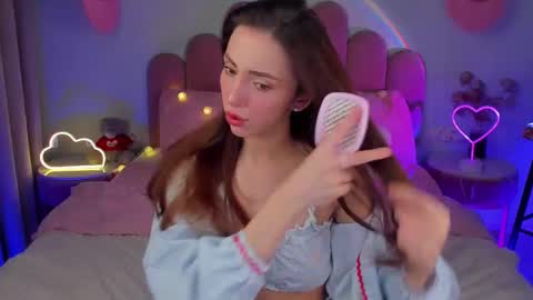 Michelle online show from February 27, 8:20 pm