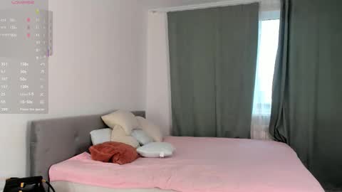 Snapshot of elswythbareford chatting on November 22, 8:24 am Elizabeth online show from November 22, 8:24 am