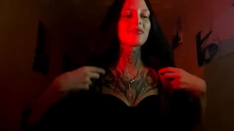 Evelyn online show from September 20, 9:16 pm