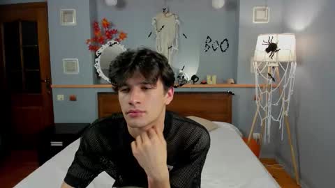 Elvano online show from October 26, 8:15 pm