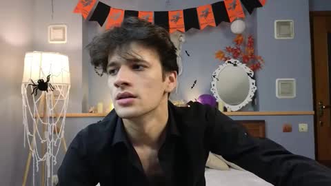 Elvano online show from November 1, 7:10 am