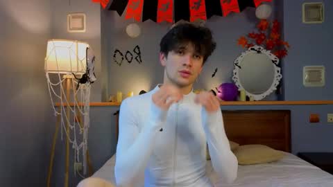 Elvano online show from November 2, 6:27 am