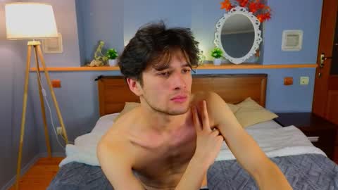 Elvano online show from November 7, 7:19 am