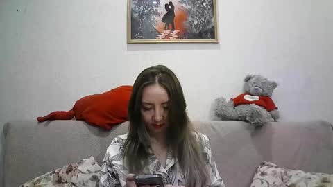 Snapshot of elvinasweet chatting on November 6, 2:12 am ElvinaSweet online show from November 6, 2:12 am