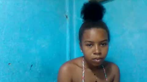 Snapshot of elys208 chatting on October 4, 3:37 am elys208 online show from October 4, 3:37 am