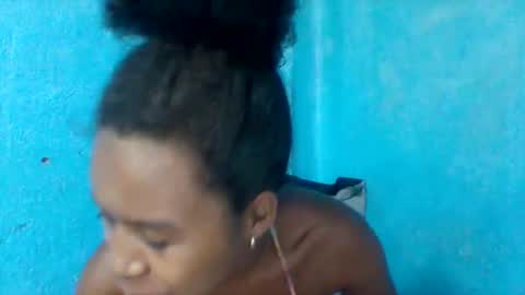 Snapshot of elys208 chatting on October 20, 8:26 am elys208 online show from October 20, 8:26 am