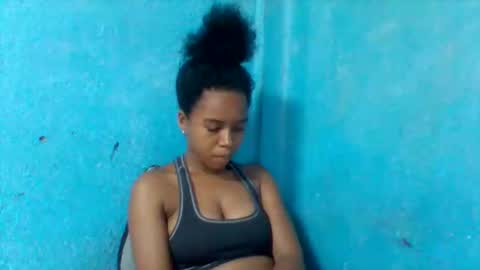 Snapshot of elys208 chatting on November 11, 11:54 am elys208 online show from November 11, 11:54 am