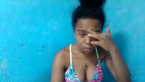 Snapshot of elys208 chatting on November 12, 11:14 pm elys208 online show from November 12, 11:14 pm