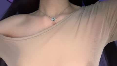 ElysHunter the girl will hunt you  online show from November 23, 12:38 pm