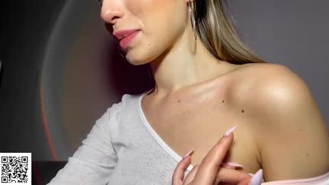 Elysia online show from October 23, 10:08 pm