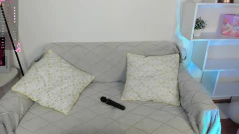 Elza online show from October 14, 2:01 am