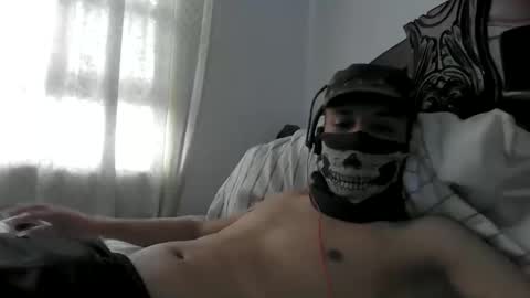 Snapshot of elzarko777 chatting on January 3, 6:57 pm elzarko777 online show from January 3, 6:57 pm