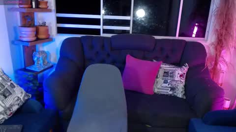 A N D R E A online show from March 5, 1:31 am