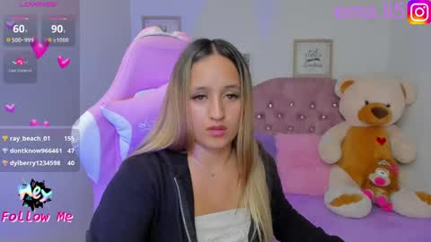 Snapshot of ema_tayy chatting on February 12, 10:24 am Ema online show from February 12, 10:24 am