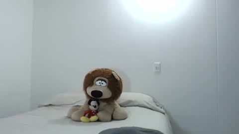 EMAA online show from November 27, 8:55 pm