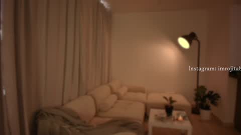 IG imrojita8 online show from December 19, 5:29 pm