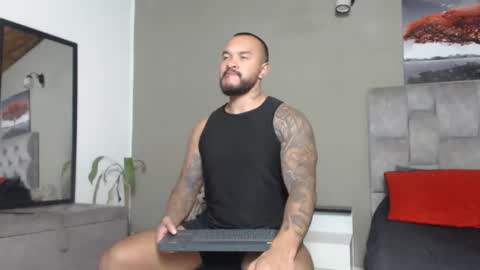 emanuelspencer online show from November 27, 4:03 am