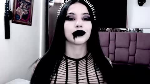 Emerald Black online show from January 25, 9:04 am