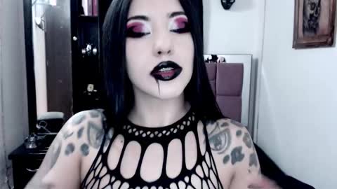 Emerald Black online show from October 17, 7:11 am