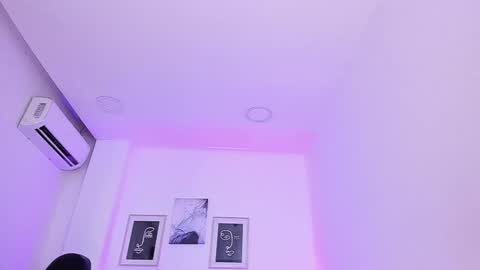 emelie_89 online show from January 23, 11:26 am