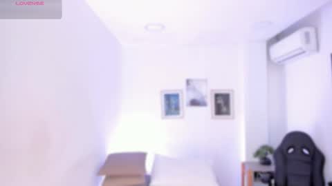 emelie_89 online show from October 31, 12:06 pm