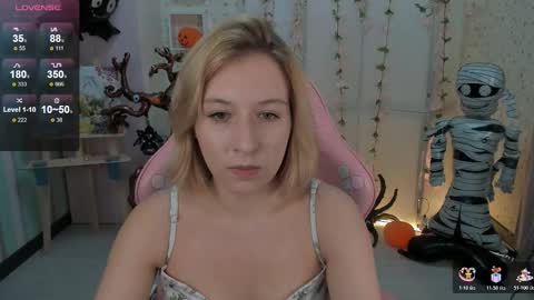 emelia online show from November 2, 12:07 pm