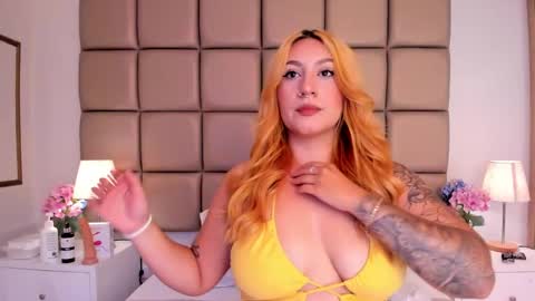 EMILY ROBERTS online show from February 1, 3:08 am