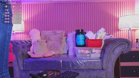 Emily online show from January 15, 12:15 pm