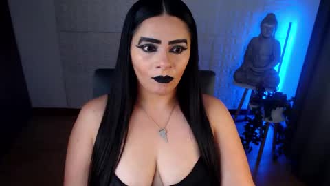 POWERFULL GODDESS EMILI online show from December 11, 12:33 am