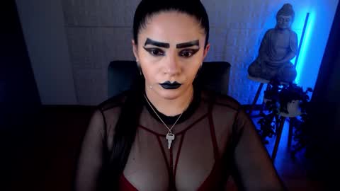 POWERFULL GODDESS EMILI online show from December 17, 10:32 pm