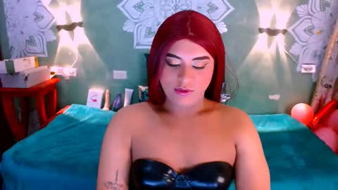 Emili roux online show from February 18, 12:28 pm