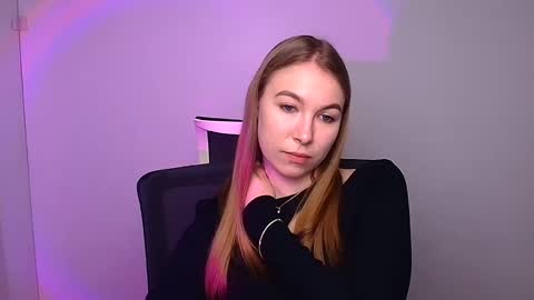 Emilia online show from January 30, 11:22 am