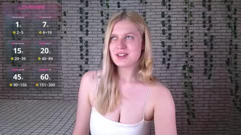 Amili online show from October 1, 1:06 pm