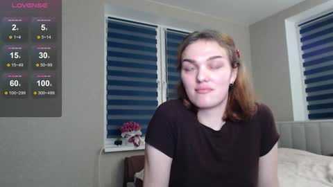 Snapshot of emiliarhodes chatting on October 24, 8:38 pm Emi online show from October 24, 8:38 pm