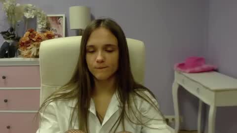 Emilly online show from January 23, 10:54 am