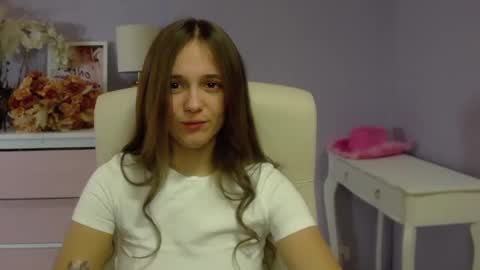 Emilly online show from January 24, 7:41 am