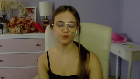 Emilly online show from February 27, 10:59 am